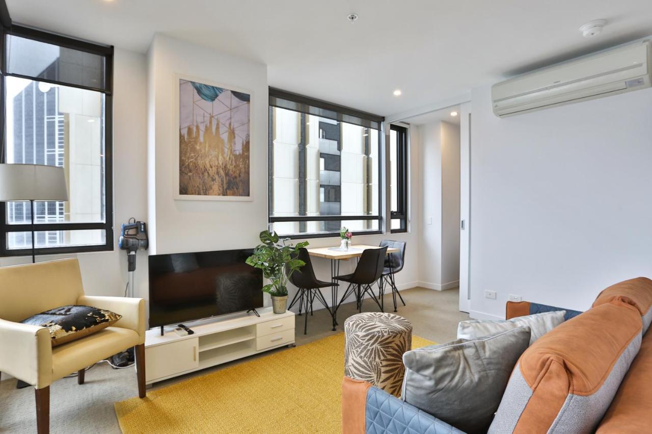 My80 Apartment Located In The Inner Of Melbourne Cbd Екстериор снимка